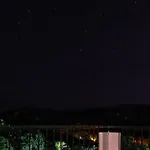 Acropolis With Parking Next To Center Lejlighed Serres