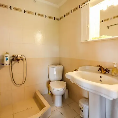 Acropolis With Parking Next To Center Appartement