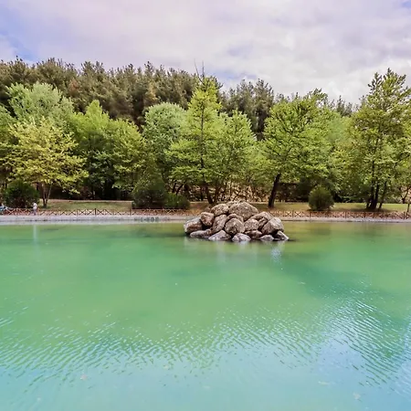 Acropolis With Parking Next To Center Appartement