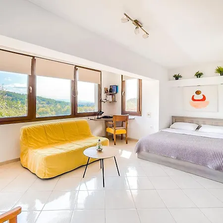 Acropolis With Parking Next To Center * Serres