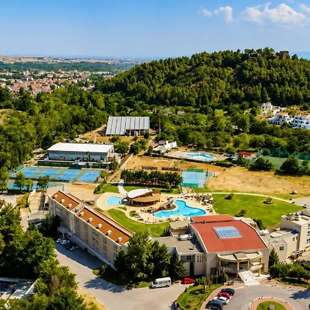 Acropolis Parking Ev Next To Center * Serres
