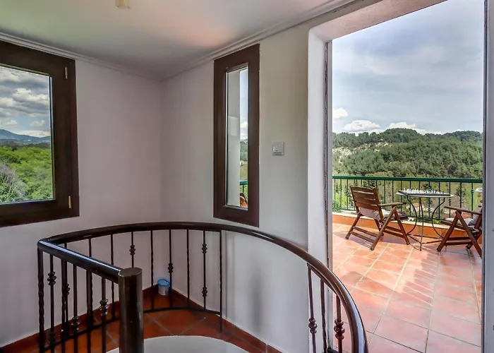 Acropolis With Parking Next To Center Apartamento