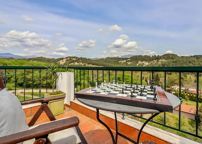 Acropolis With Parking Next To Center Apartamento *