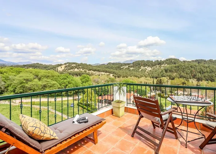 Acropolis With Parking Next To Center Apartamento Serres